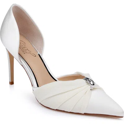 Badgley Mischka Baylee D'orsay Pump In White