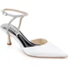 Badgley Mischka Kamilah Pumps In White Satin