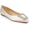 Badgley Mischka Emerie Flat In Ivory