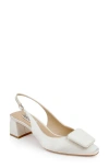 Badgley Mischka Collection Gracen Slingback Pump In White