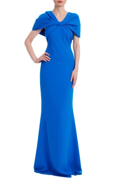 Badgley Mischka Collection Twist Detail Trumpet Gown In Blue