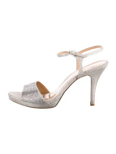 Pre-owned Badgley Mischka Glitter Crystal Embellishments Sandals In Neutral