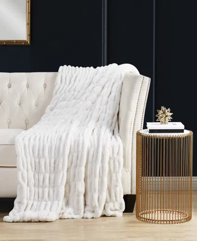 Badgley Mischka Home Ruched Throw In Gift Box, 50" X 70" In Ivory