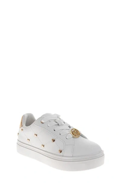 Badgley Mischka Kids' Sneaker In White