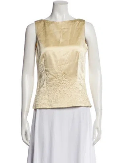 Pre-owned Badgley Mischka Lace Pattern Bateau Neckline Top In Yellow