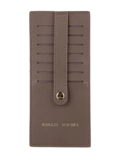 Pre-owned Badgley Mischka Leather Card Holder In Neutrals