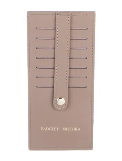 Pre-owned Badgley Mischka Leather Card Holder In Neutrals