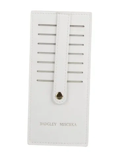 Pre-owned Badgley Mischka Leather Wallet In White