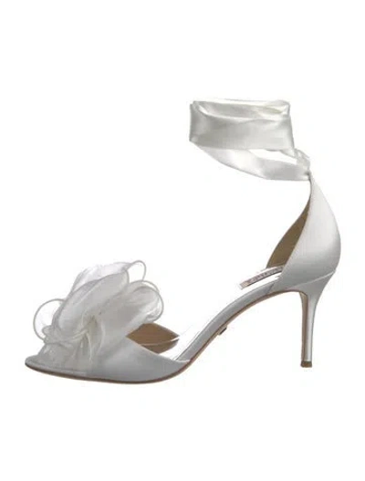 Pre-owned Badgley Mischka Satin Sandals In White
