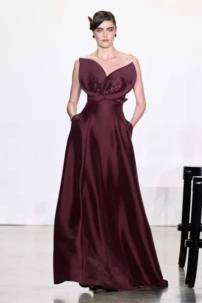 Badgley Mischka Sculpted Strapless Gown In Yellow