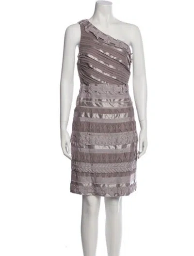 Pre-owned Badgley Mischka Silk Knee-length Dress In Purple