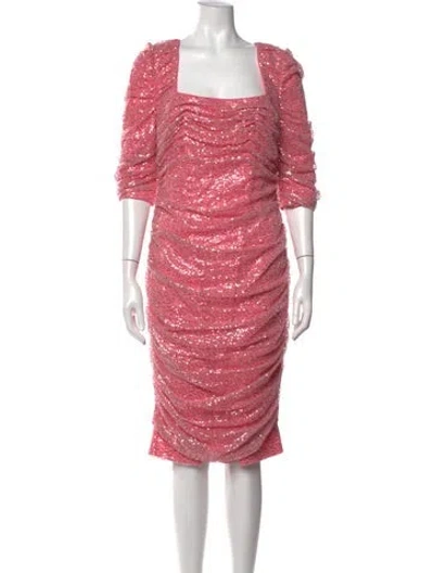 Pre-owned Badgley Mischka Square Neckline Knee-length Dress In Metallic/pink