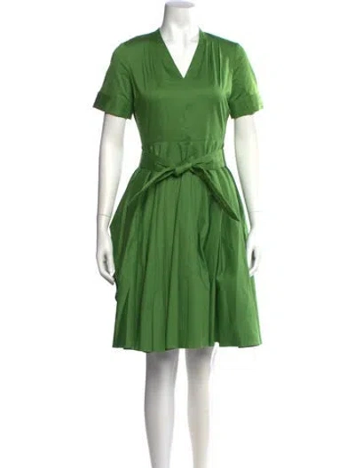 Pre-owned Badgley Mischka V-neck Knee-length Dress In Green