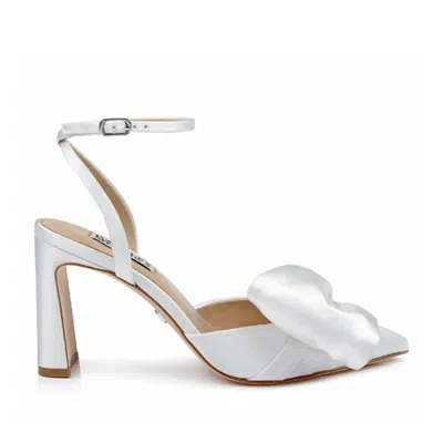 Badgley Mischka Women's Alease In White