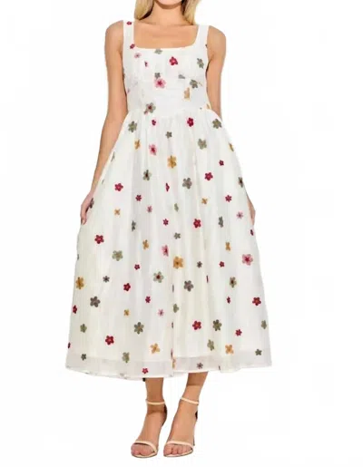Baevely By Wellmade Timeless Wildflower Dress In White