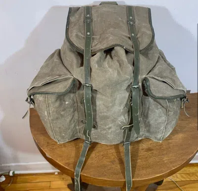 Pre-owned Bag X Military Authentic Vintage Military Backpack In Army