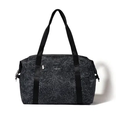 Baggallini All Day Large Duffel In Black