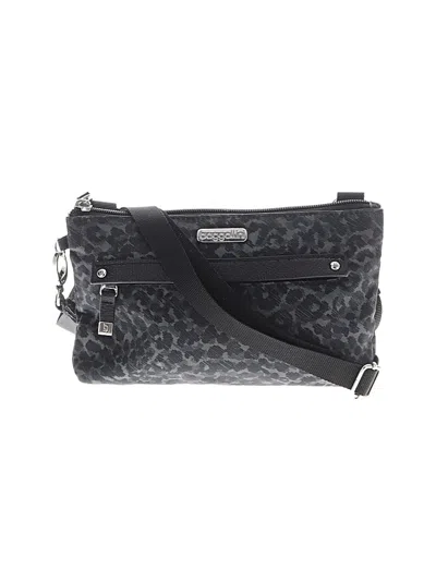 Pre-owned Baggallini Crossbody Bag In Gray