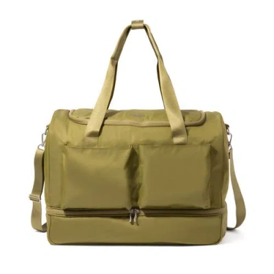 Baggallini Deluxe Fifth Avenue Weekender Bag In Sage Twill