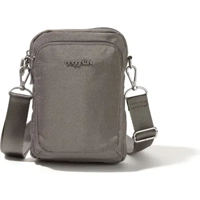 Baggallini Modern Everywhere Explorer Crossbody In Pattern