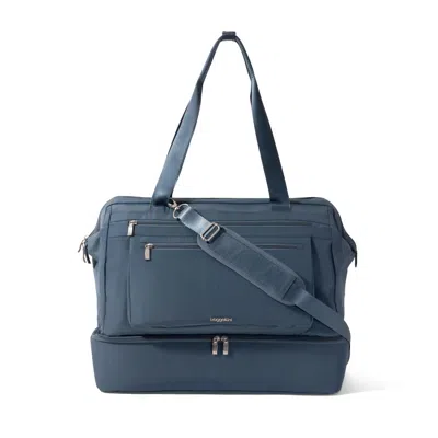 Baggallini Modern Everywhere Weekender In Gray