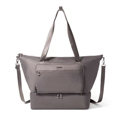 Baggallini Park Ave Weekender In Gray