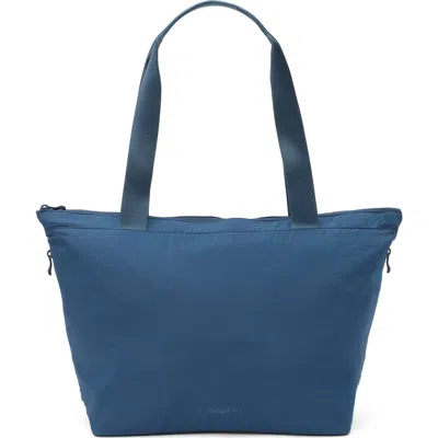 Baggallini Swift Essential Tote Bag In B-lite Admiral Blue