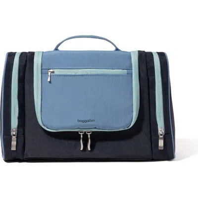 Baggallini Travel Toiletry Kit Cosmetic Bag In French Navy Color Block