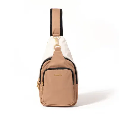Baggallini Women's Central Park Sling In Brown