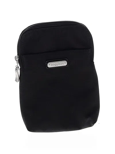Pre-owned Baggallini Wristlet In Black
