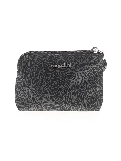 Pre-owned Baggallini Wristlet In Gray