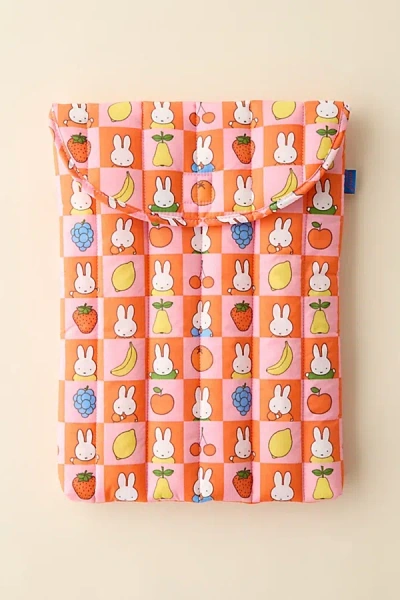 Baggu & Miffy Uo Exclusive Puffy 16" Recycled Laptop Sleeve In Checkered Fruit Miffy At Urban Outfitters