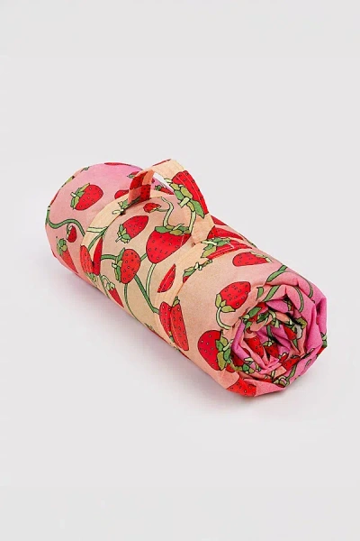 Baggu Patterned Puffy Picnic Blanket In Strawberry Blossom At Urban Outfitters In Multi