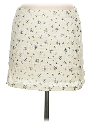 Bailey Rose Casual Skirt In White