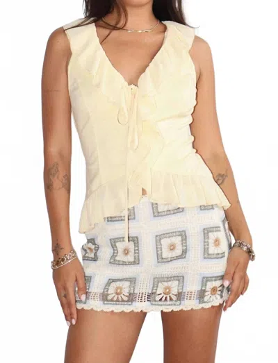 Bailey Rose Ruffle Sleeveless Top In Lemon In Yellow