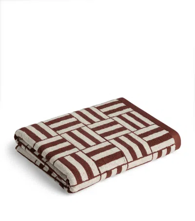 Baina Cotton Weave Willis Beach Towel In Brown