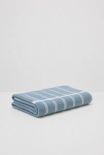 Baina Sorn Bath Towel In Blue