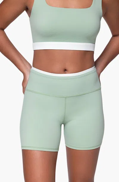Balà Bala Biker Short In Sage