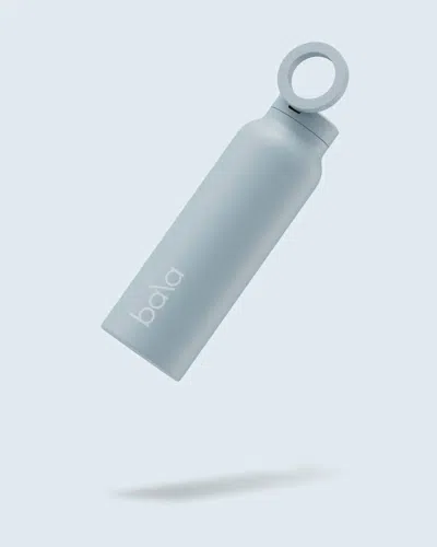 Balà Bottle With Integrated Magnetic Phone Mount In Sea