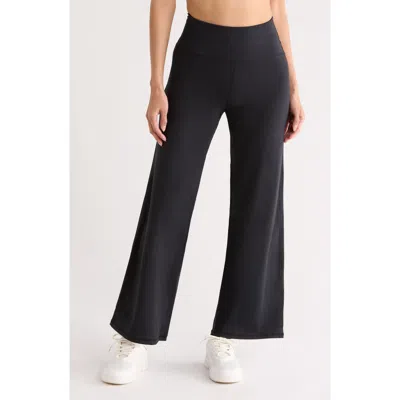 Balance Collection Lizzie Wide Leg Pants In Blue