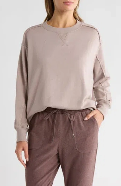 Balance Collection Natalie Sweatshirt In Pink
