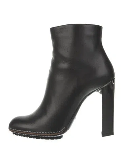 Pre-owned Baldinini Leather Boots In Black