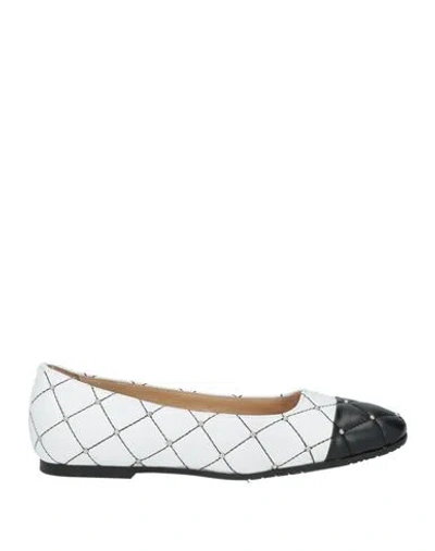 Baldinini Woman Ballet Flats White Size 6 Leather