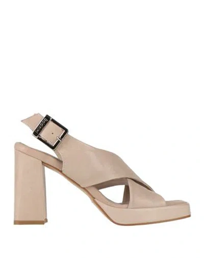 Baldinini Woman Sandals Beige Size 6 Calfskin