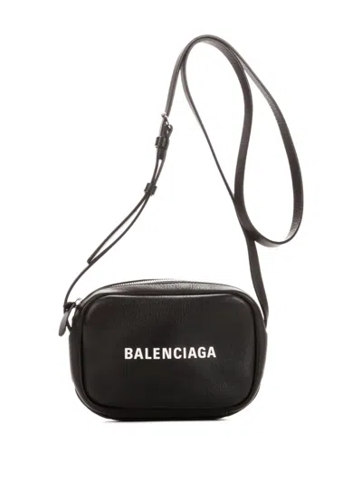 Pre-owned Balenciaga 2000s Logo-detail Shoulder Bag In Black