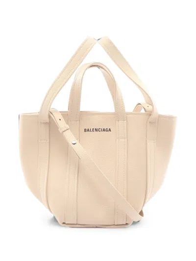 Pre-owned Balenciaga 2010s Xs Everyday North South Tote Bag In Neutral