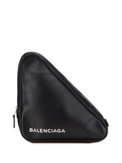 Pre-owned Balenciaga 2017 Medium Leather Triangle Clutch Bag