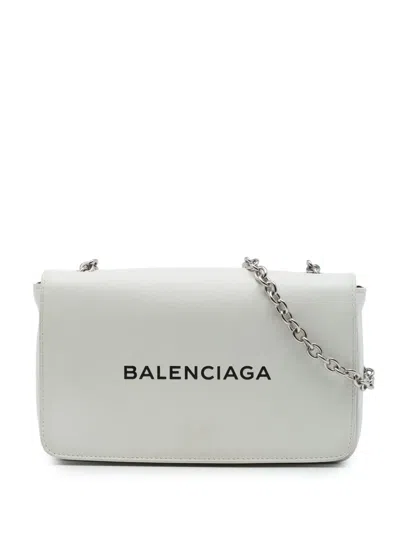 Pre-owned Balenciaga 2018 Leather Everyday Wallet On Chain Crossbody Bag In White
