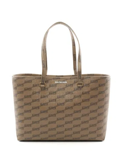 Pre-owned Balenciaga 2020 Monogram Tote Bag In Neutrals