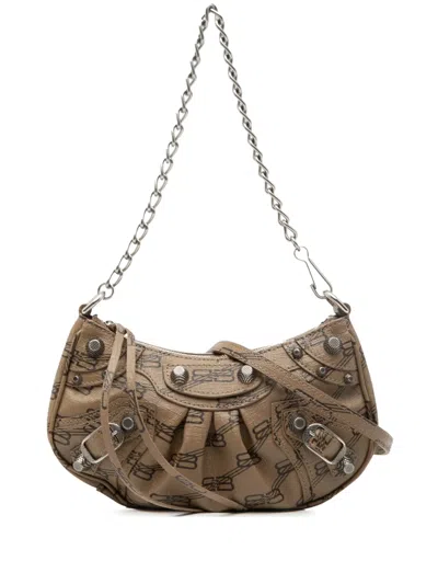 Pre-owned Balenciaga 2022 Mini Bb Monogram Coated Canvas Le Cagole Satchel In Brown